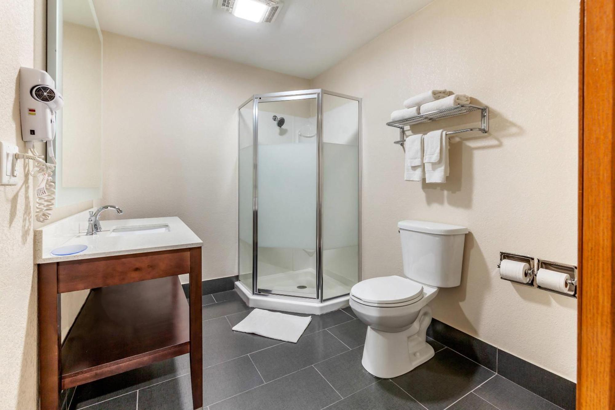 Quality Inn New London Extérieur photo