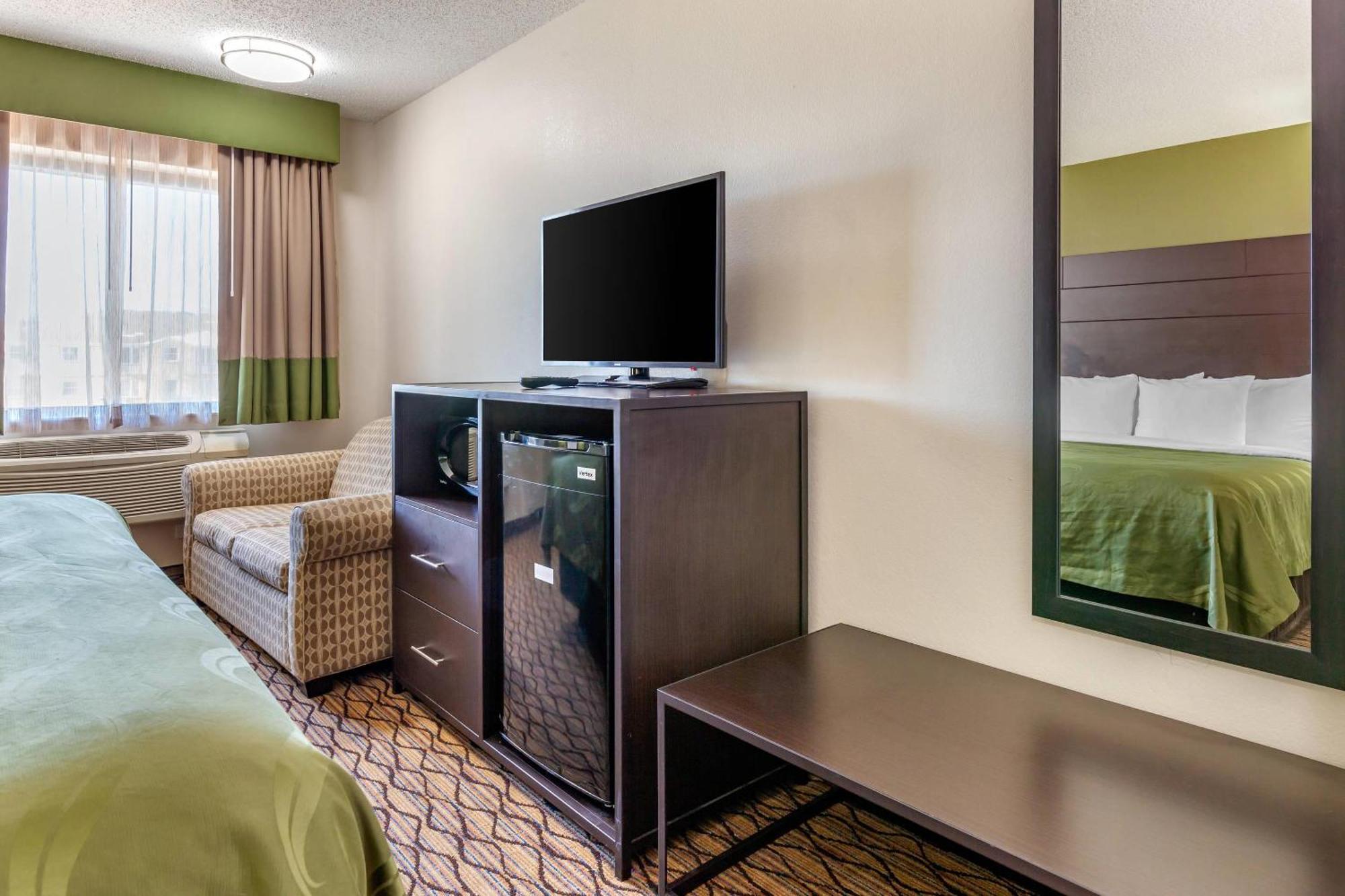 Quality Inn New London Extérieur photo