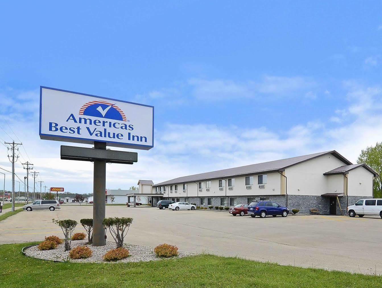 Quality Inn New London Extérieur photo